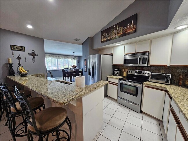 Foto del edificio - 2210 Bayou Dr