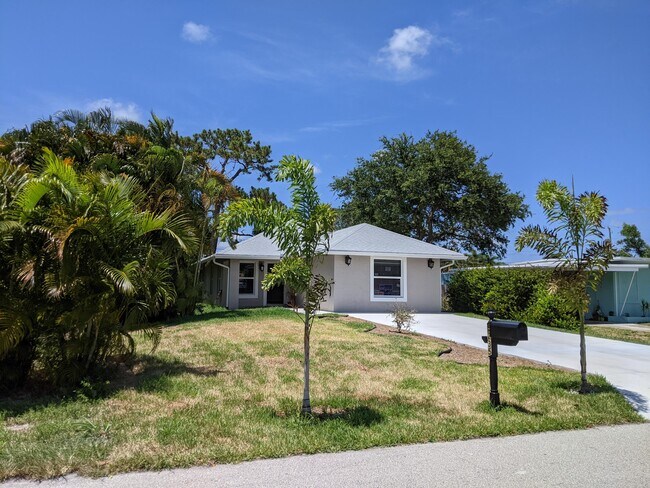 Foto del edificio - 5235 Madison Rd
