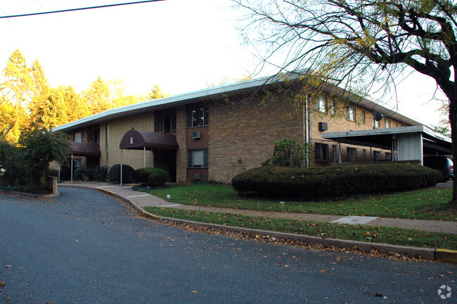 A/B Building - Scottsdale Apartments