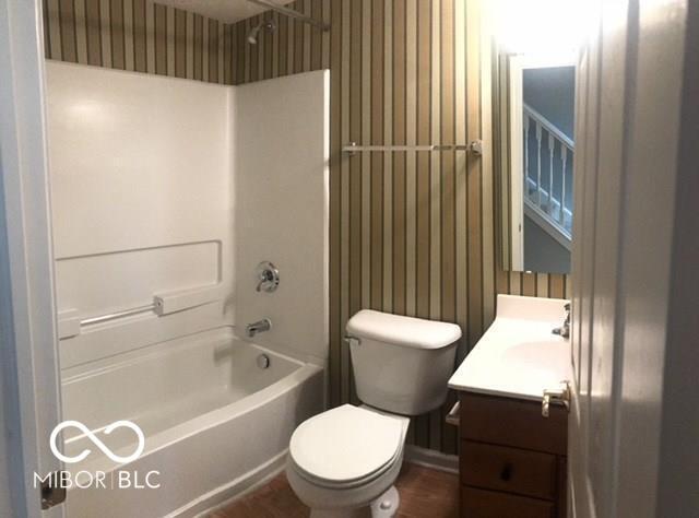 Building Photo - 11715 Anton Dr