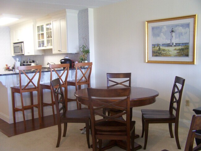 Dining - 1315 Capella S