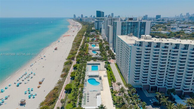 Foto del edificio - 2899 Collins Ave