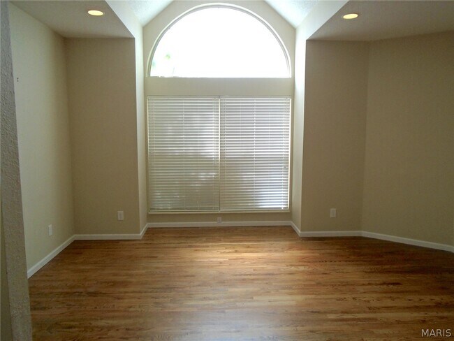 Foto del edificio - 1109 Peachtree Ct
