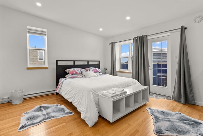 Building Photo - 29 Cabot St