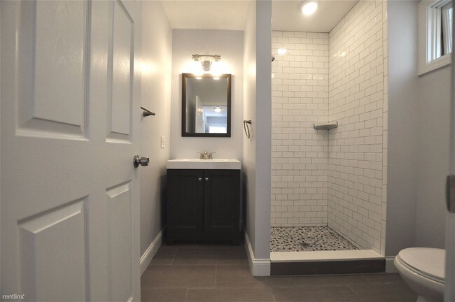 Foto del edificio - 204 Falcon St