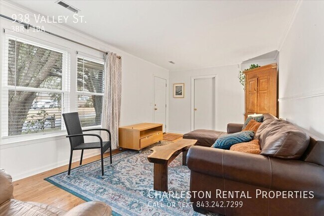 Foto del edificio - 938 Valley St