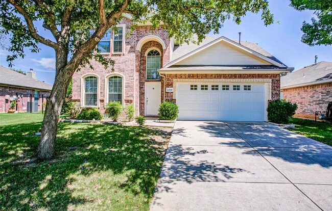 Photo - 1208 Shamrock Dr House