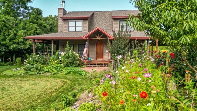 Building Photo - 415 Grimm Road