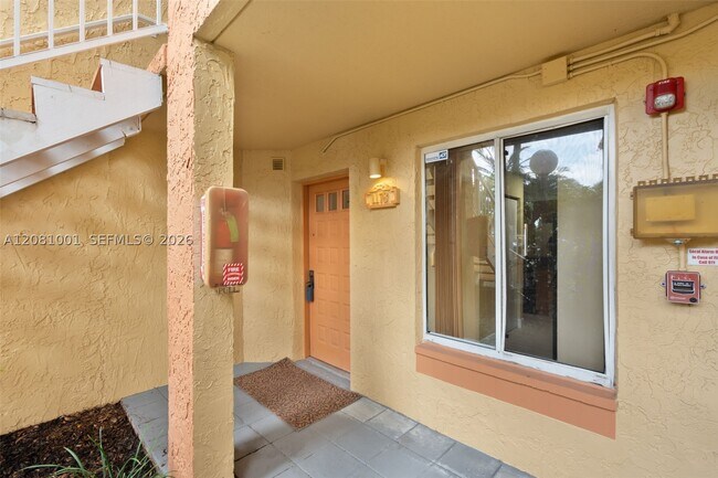 Building Photo - 1178 Coral Club Dr