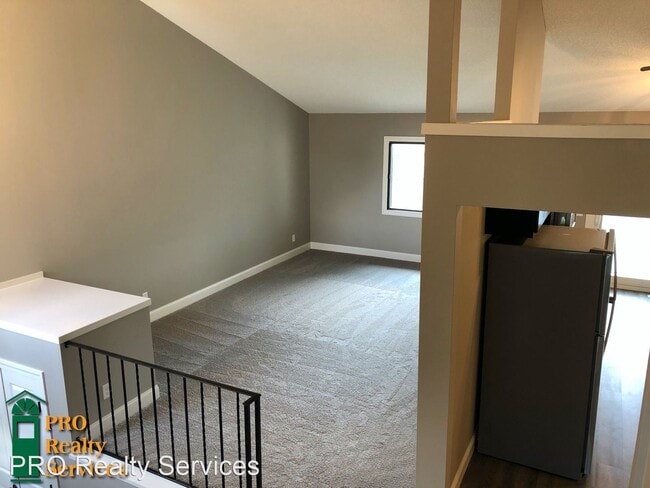 Building Photo - 3 br, 2 bath House - 5232 149th St W