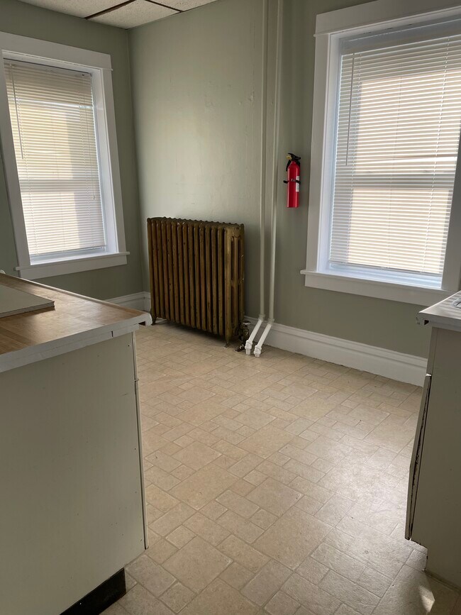 Foto del edificio - 432 E 7th St