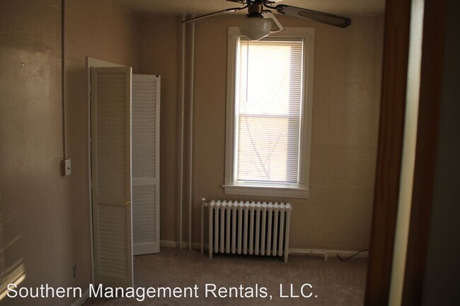 Building Photo - 2 br, 1 bath House - 220 S. Pleasant Ave. ...
