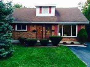 Building Photo - 321 Belfield St