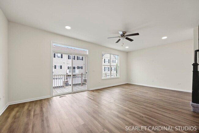 Building Photo - 169 Lakeshore Dr