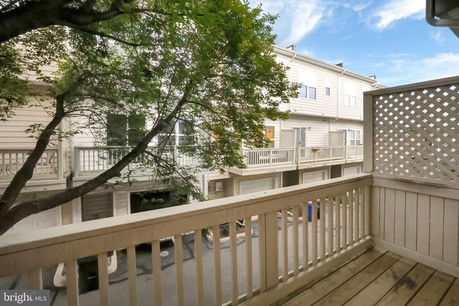 Foto del edificio - 2133 12th Pl NW