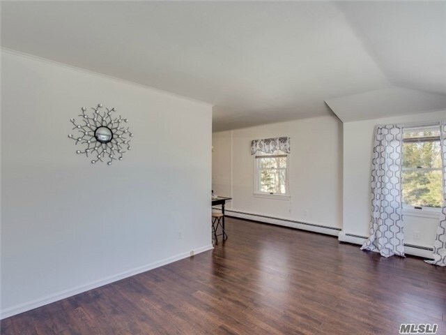 Building Photo - 62 Rutgers Ln