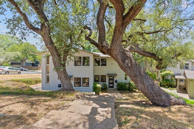 Foto del edificio - 1905 Rockmoor Ave