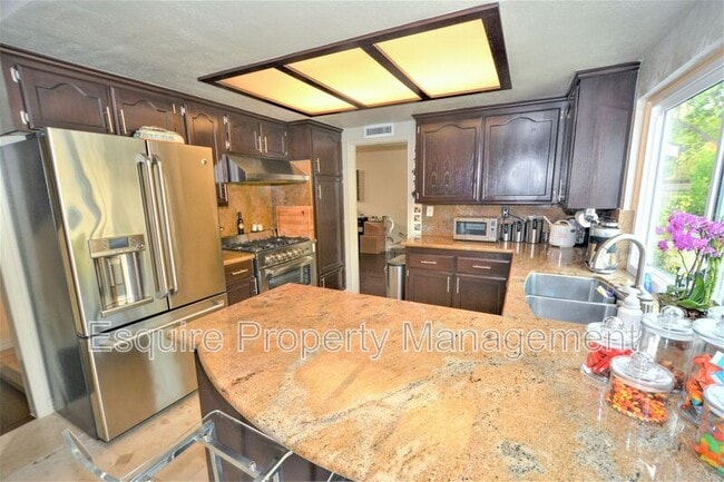 Foto del edificio - 6519 Bayberry St