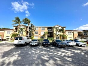 Building Photo - 15135 Michelangelo Blvd