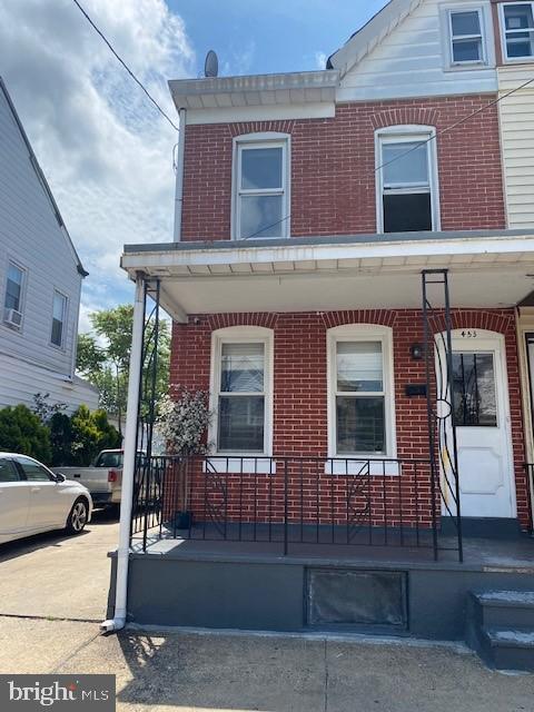 Foto del edificio - 453 Emory Ave
