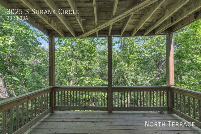 Foto del edificio - 3025 S Shrank Rd