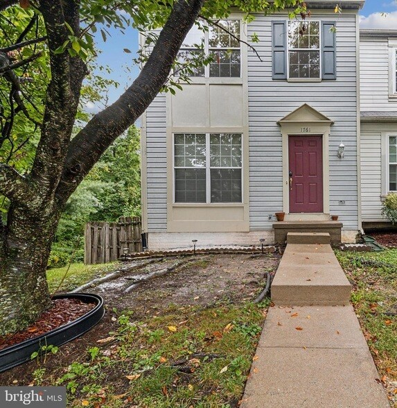 Primary Photo - 1761 Rochelle Ct