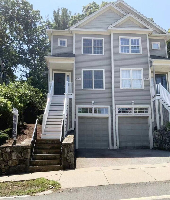 88 Paul Revere Rd, Arlington, MA 02476 Townhome Rentals in Arlington MA
