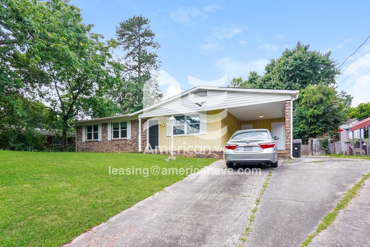 Primary Photo - 2231 Mura Dr