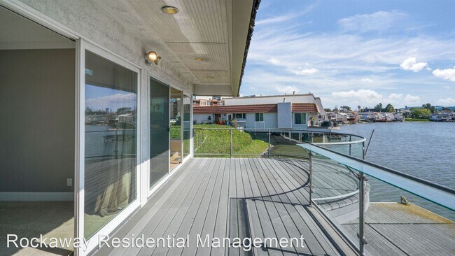 Foto del edificio - 3 br, 2 bath House - 464 FATHOM DR.