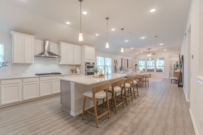 Foto del edificio - 130 Pioneer Canyon Pl