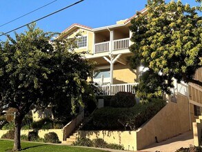 Building Photo - 222 S Guadalupe Ave