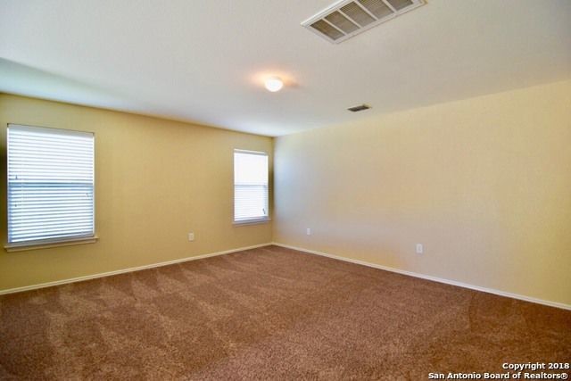Building Photo - 6723 WALNUT VALLEY DR