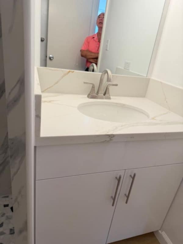 Building Photo - 445 Seaside Ave