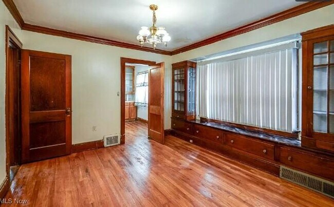 Foto del edificio - 14300 Darwin Ave