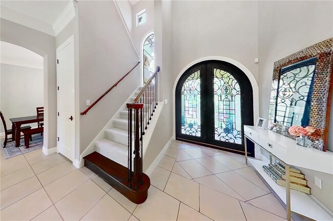 Building Photo - 1005 Ottawa Dr