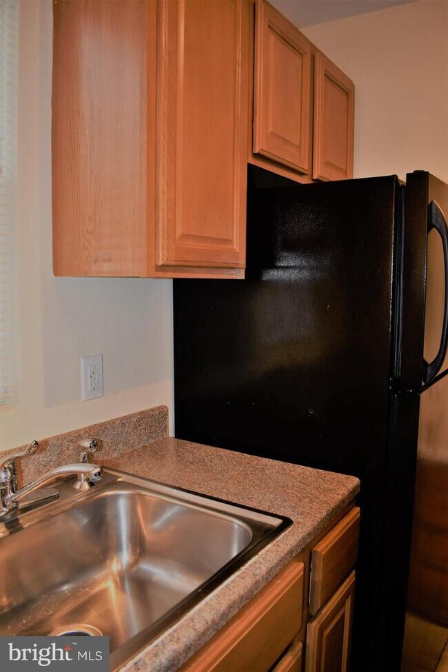 6972 Hawthorne St, Hyattsville, MD 20785 Room for Rent in Hyattsville