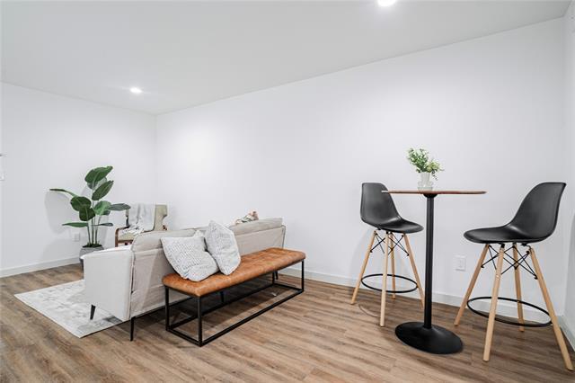 Foto del edificio - 125 E 8th St