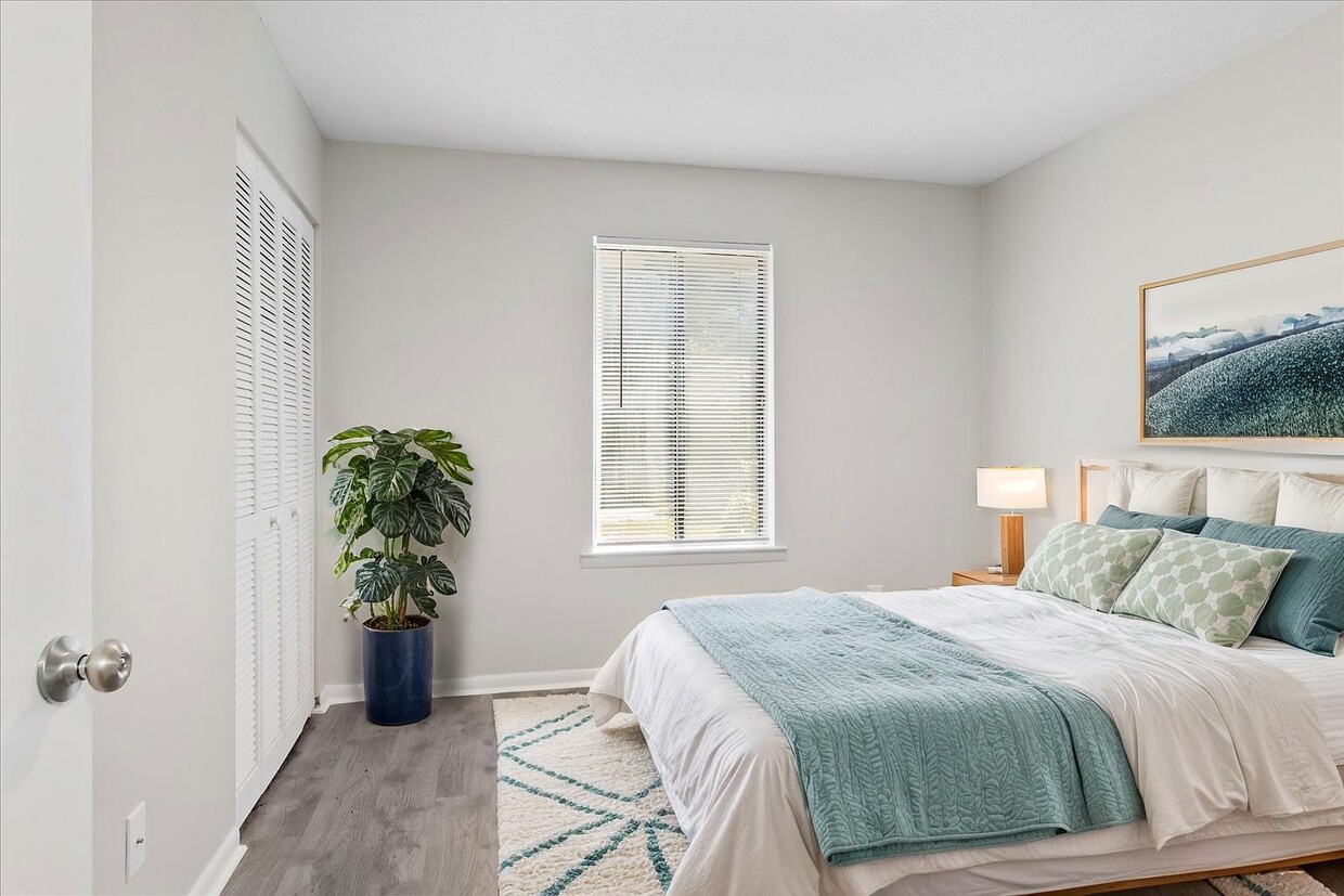 Primary Photo - Orleans Apartments