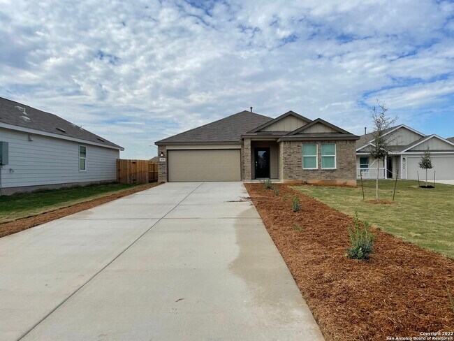 Foto del edificio - 435 Butterfly Bush Ct