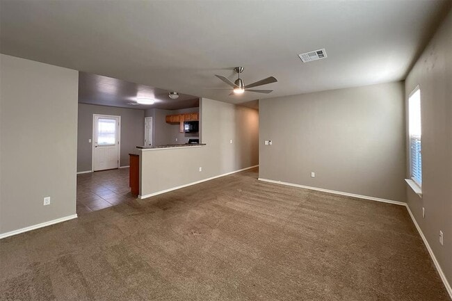 Building Photo - 7804 Bennie Terrace
