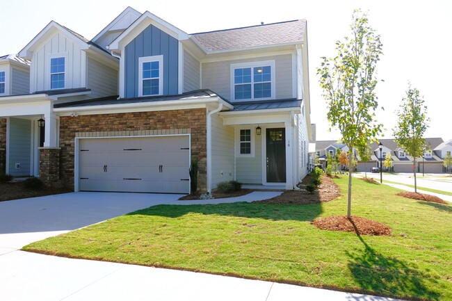 Building Photo - 16 Hasbrook Ln