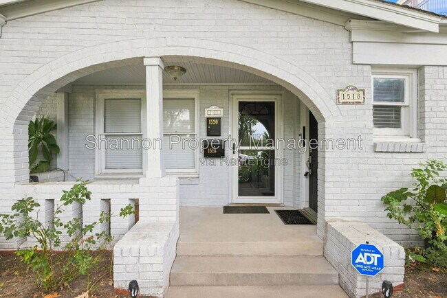 Foto del edificio - 1518 Ridgewood St