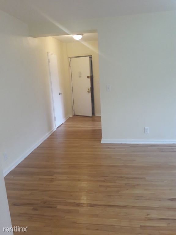 Foto del edificio - 1492 Watson Ave