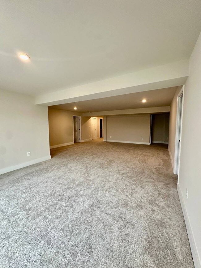 Foto del edificio - 9080 Piney Mountain Rd