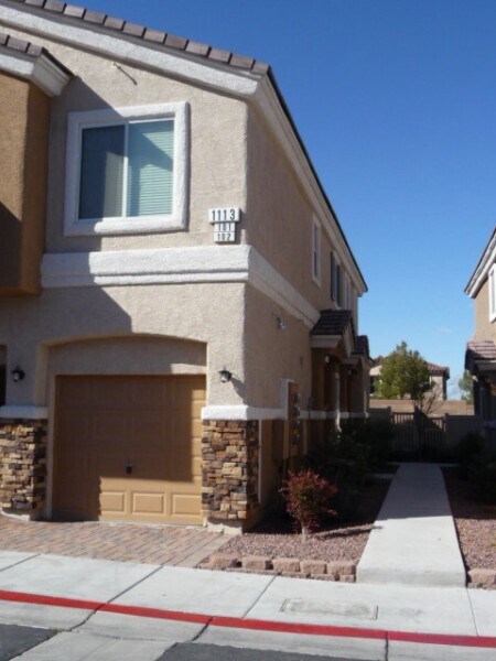Building Photo - 1113 Pleasure Ln