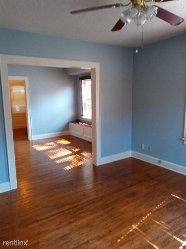 Building Photo - 2 br, 1 bath House - 312 E Clark