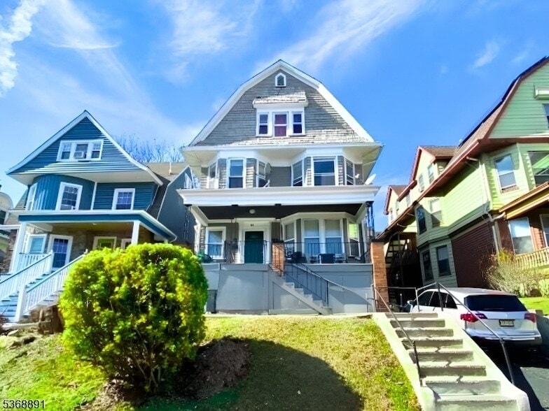 Primary Photo - 45 Watson Ave