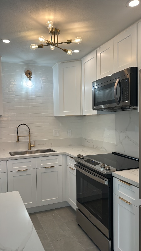 Building Photo - 6728 Omega Dr