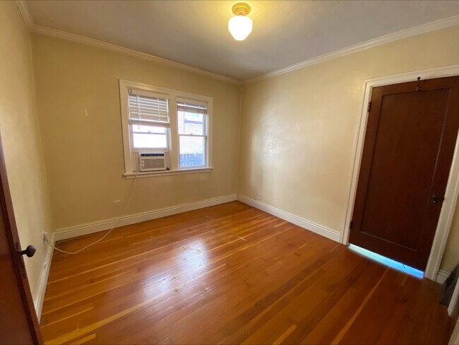 Bedroom - 247 N 400 E