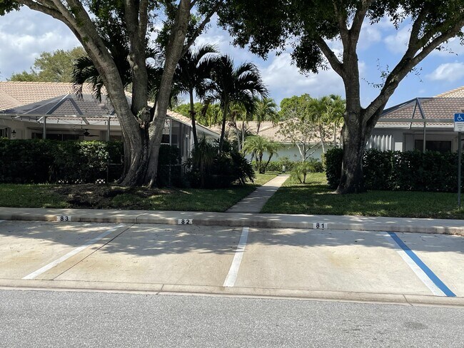 Building Photo - 6301 Geminata Oak Ct